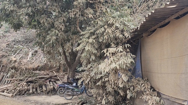 Th&aacute;i Nguy&ecirc;n: Bụi bặm v&agrave; nỗi lo &acirc;u của người d&acirc;n sống cạnh đường 259 - Ảnh 3.