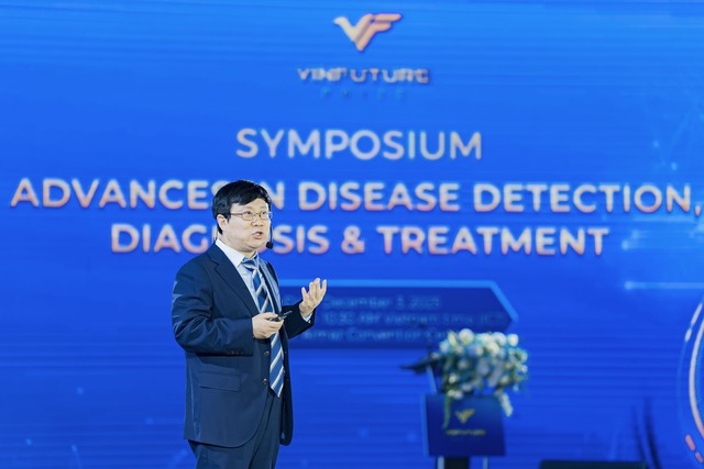 Nhà khoa học VinFuture hé lộ 'vũ khí của tương lai' trong cuộc đối đầu với kháng kháng sinh và ung thư - Ảnh 2.