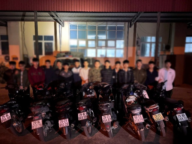 Hà Nội: 11 đối tượng gây rối trật tự công cộng trên địa bàn xã Quang Minh bị tạm giữ - Ảnh 1.