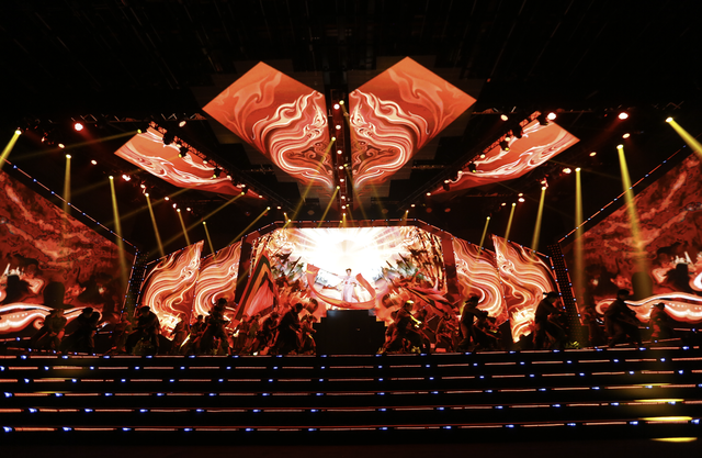 Countdown 2026: Đức Phúc mang đến phiên bản mới ' Phù Đổng Thiên Vương ' ấn tượng - Ảnh 2. Countdown 2026: Đức Phúc mang đến phiên bản mới ' Phù Đổng Thiên Vương ' ấn tượng - Ảnh 2.