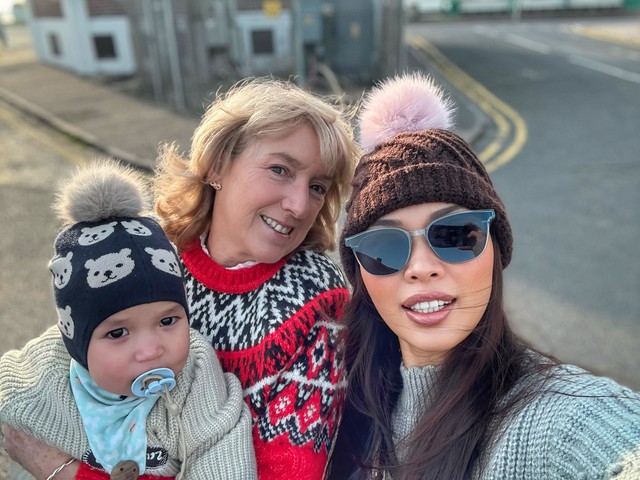 Mẹ chồng siêu mẫu Hà Anh trẻ đẹp và tâm lý với con dâu - Ảnh 5. Mẹ chồng siêu mẫu Hà Anh trẻ đẹp và tâm lý với con dâu - Ảnh 5.