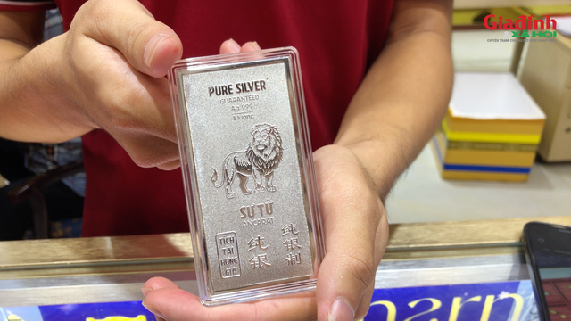 Giá bạc hôm nay 4/12: Thị trường trong nước tiếp tục tăng, vượt ngưỡng 60,6 triệu đồng/kg - Ảnh 1. Giá bạc hôm nay 4/12: Thị trường trong nước tiếp tục tăng, vượt ngưỡng 60,6 triệu đồng/kg - Ảnh 1.