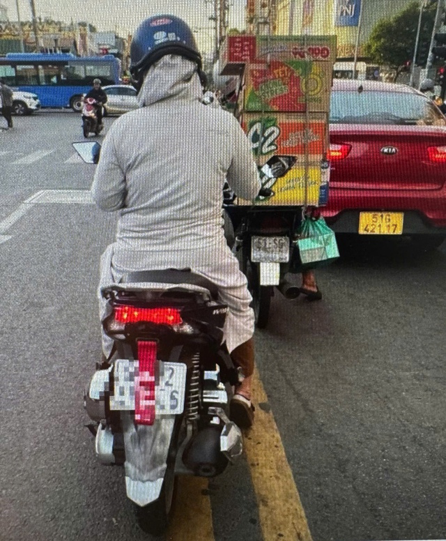 Tin sáng 6/12: Hà Nội dự kiến ngày vận hành 1.837 camera AI; Bảo đảm đầy đủ hàng hóa, bình ổn thị trường phục vụ Tết 2026 cho người dân Thủ đô - Ảnh 5.
