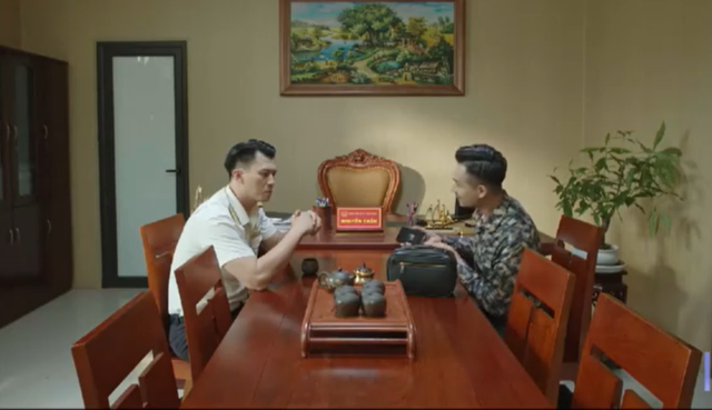 Chồng của Viện phó Viện kiểm sát Hằng Thu bị ép bằng clip nhạy cảm - Ảnh 1.