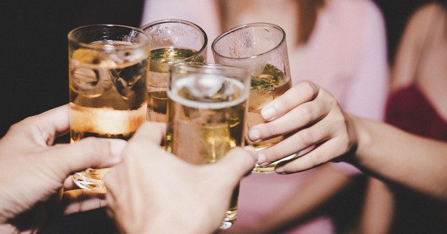 Cần kiêng ăn gì để bệnh cảm cúm mau khỏi? - Ảnh 2. Cần kiêng ăn gì để bệnh cảm cúm mau khỏi? - Ảnh 2.