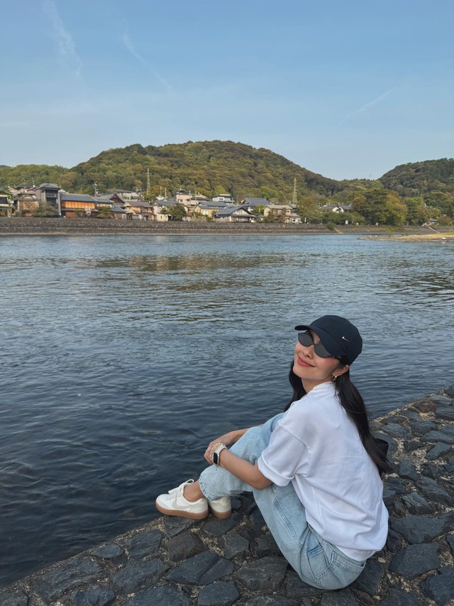 Đám cưới con gái tỉ phú Johnathan Hạnh Nguyễn: Tăng Thanh Hà gây chú ý cùng chiếc túi gần 100 triệu đồng - Ảnh 6. Đám cưới con gái tỉ phú Johnathan Hạnh Nguyễn: Tăng Thanh Hà gây chú ý cùng chiếc túi gần 100 triệu đồng - Ảnh 6.