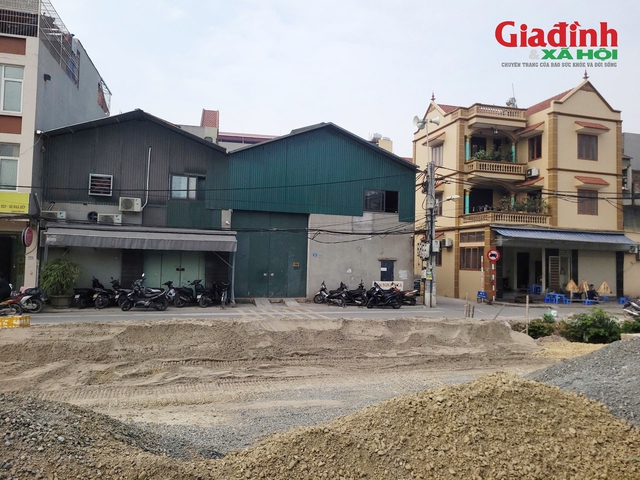 Dự án xây dựng 370 tỷ tại Hà Nội: Nơi xe ô tô gặp nạn do Thiếu an toàn - Ảnh 11. Dự án xây dựng 370 tỷ tại Hà Nội: Nơi xe ô tô gặp nạn do Thiếu an toàn - Ảnh 11.