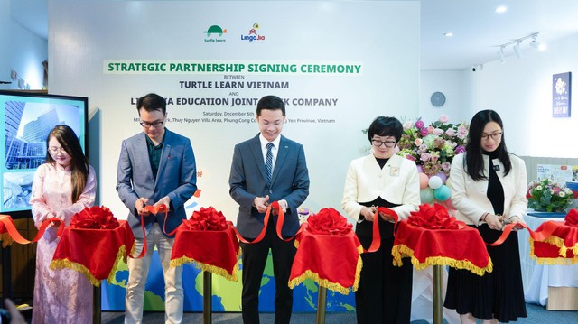 - Ảnh 4. - Ảnh 4.