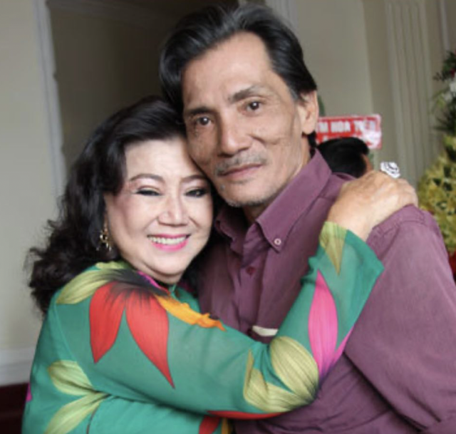 'Bóng hồng màn ảnh' một thời của Thương Tín xót xa nói lời tiễn biệt - Ảnh 4. 'Bóng hồng màn ảnh' một thời của Thương Tín xót xa nói lời tiễn biệt - Ảnh 4.