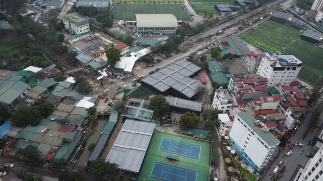 Cận cảnh loạt sân pickleball, bóng đá mọc 'như nấm sau mưa' ở Mỹ Đình 1, Hà Nội - Ảnh 1.