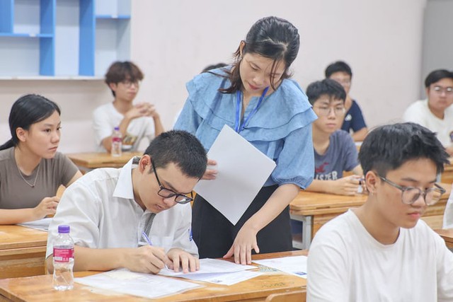 Tin sáng 13/5: Bắc Bộ, Trung Bộ có mưa rào và dông rải rác từ ngày 14/5; Bộ Y tế yêu cầu tăng cường đảm bảo an ninh, an toàn cho người bệnh và nhân viên y tế- Ảnh 2. Tin sáng 13/5: Bắc Bộ, Trung Bộ có mưa rào và dông rải rác từ ngày 14/5; Bộ Y tế yêu cầu tăng cường đảm bảo an ninh, an toàn cho người bệnh và nhân viên y tế- Ảnh 2.