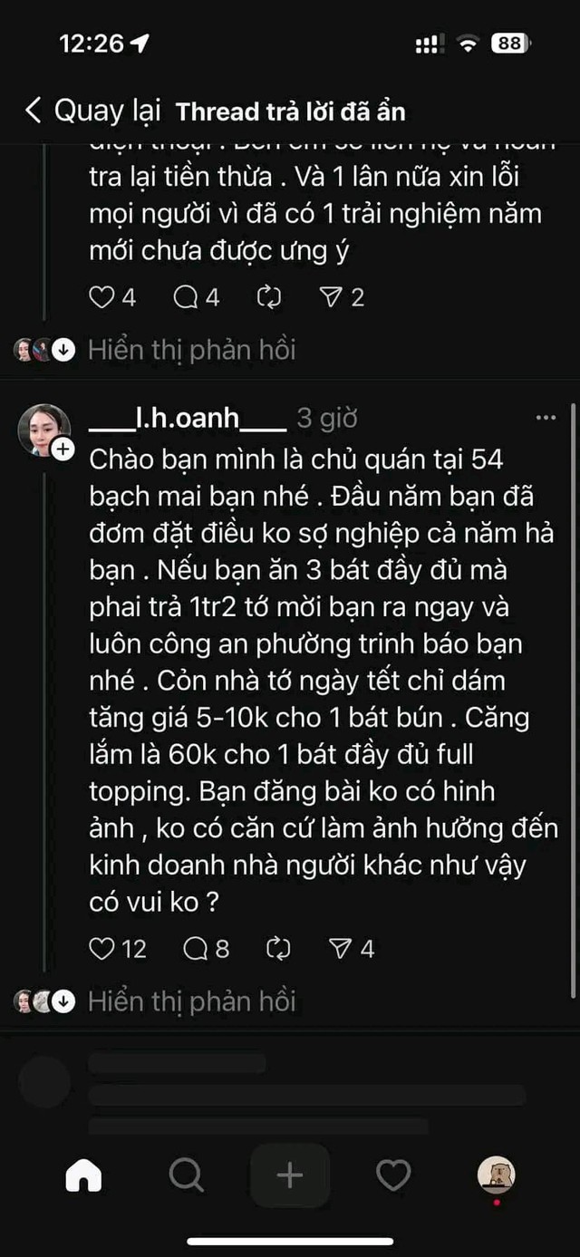 Bài học lớn cho chủ quán bún riêu ở Bạch Mai sau 'quả đùa' không đúng lúc - Ảnh 3.