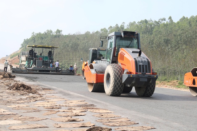 Cao tốc đoạn qua Quảng Bình hứa hẹn những cảnh sắc mê hồn- Ảnh 2.