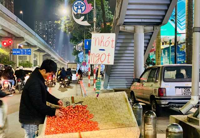 Loại quả quê trước cho không ai lấy nay giá ‘chát’ ngang hàng nhập khẩu - Ảnh 4.