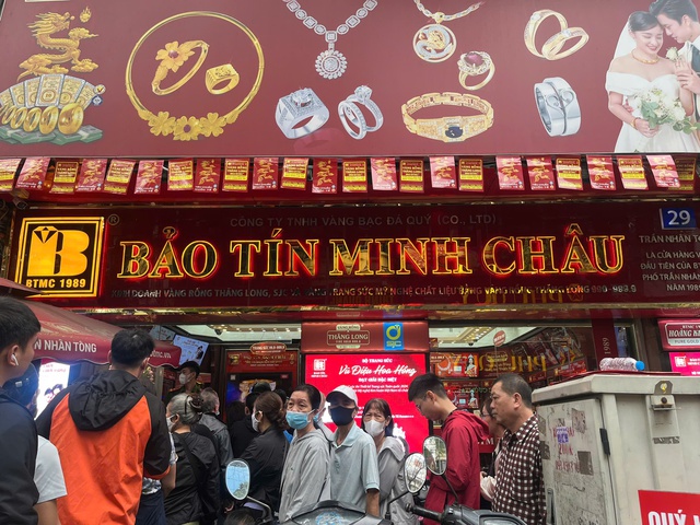 Những lưu ý người dân bắt buộc phải nằm lòng khi mua vàng ngày vía Thần Tài - Ảnh 3. Những lưu ý người dân bắt buộc phải nằm lòng khi mua vàng ngày vía Thần Tài - Ảnh 3.