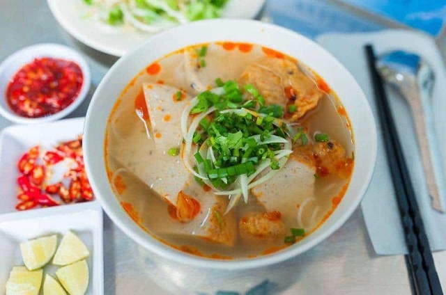 Đặc sản Nha Trang và các quán ngon nổi tiếng bạn không nên bỏ lỡ khi đi du lịch Nha Trang dịp nghỉ lễ 30/4- Ảnh 5. Đặc sản Nha Trang và các quán ngon nổi tiếng bạn không nên bỏ lỡ khi đi du lịch Nha Trang dịp nghỉ lễ 30/4- Ảnh 5.