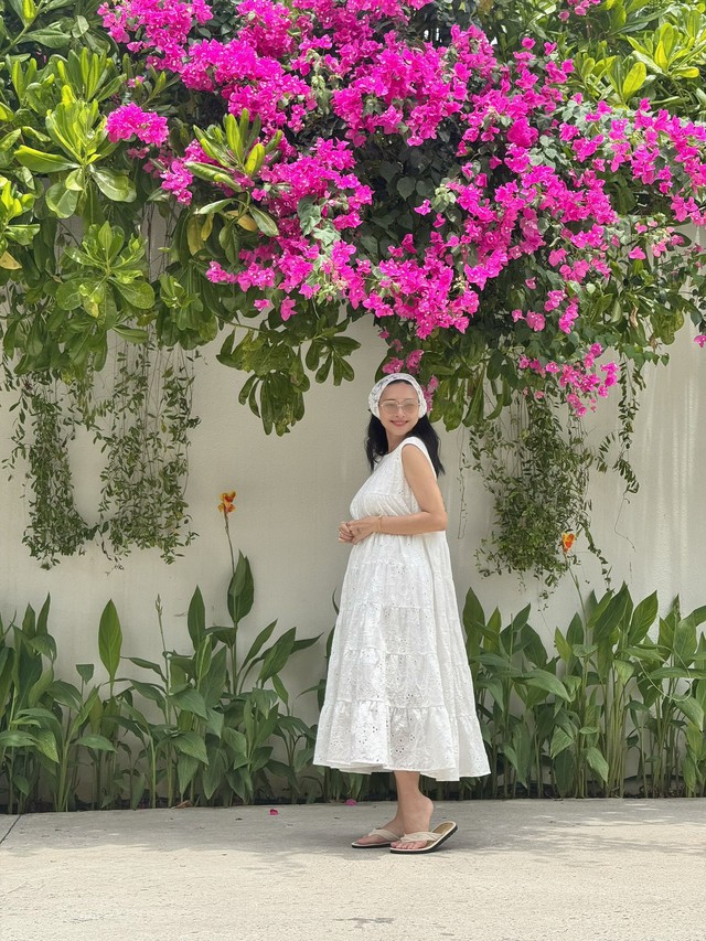 Sắc vóc đời thực của mỹ nhân Vbiz vừa thông báo mang thai ở tuổi 46 - Ảnh 2. Sắc vóc đời thực của mỹ nhân Vbiz vừa thông báo mang thai ở tuổi 46 - Ảnh 2.