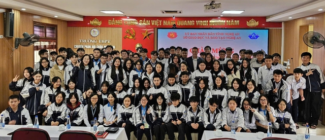 Hai sứ giả tuổi 16 mang niềm tự hào Việt Nam đến nước Mỹ- Ảnh 1. Hai sứ giả tuổi 16 mang niềm tự hào Việt Nam đến nước Mỹ- Ảnh 1.