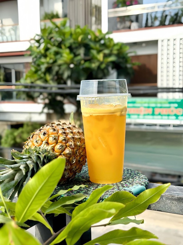 Nước trái cây giá rẻ ‘lên ngôi’ khi thời tiết vào hè- Ảnh 9. Nước trái cây giá rẻ ‘lên ngôi’ khi thời tiết vào hè- Ảnh 9.