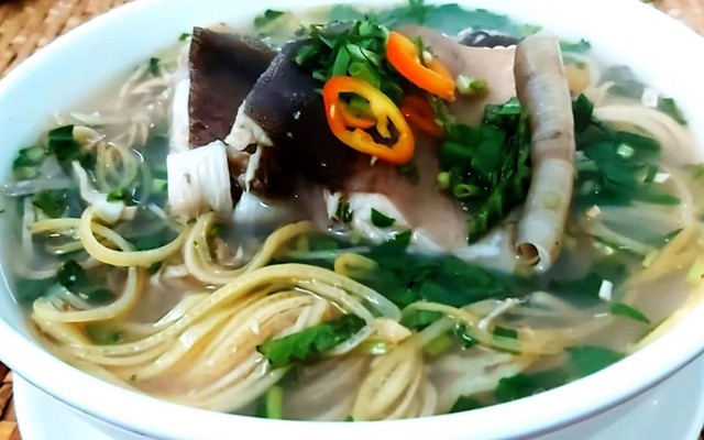 Những món canh chua cá thơm ngon ngọt mát đơn giản dễ làm- Ảnh 3. Những món canh chua cá thơm ngon ngọt mát đơn giản dễ làm- Ảnh 3.