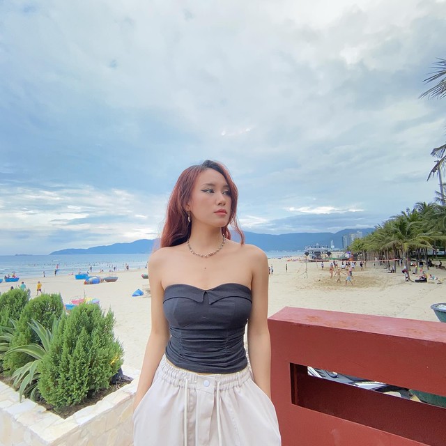 Thí sinh quê Quảng Bình sở hữu nhan sắc quá xinh đẹp, được Hồ Ngọc Hà gọi 'bông hồng của Điểm hẹn tài năng' - Ảnh 7. Thí sinh quê Quảng Bình sở hữu nhan sắc quá xinh đẹp, được Hồ Ngọc Hà gọi 'bông hồng của Điểm hẹn tài năng' - Ảnh 7.