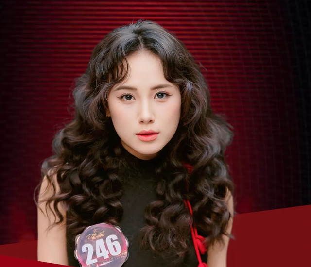 Thí sinh quê Quảng Bình sở hữu nhan sắc quá xinh đẹp, được Hồ Ngọc Hà gọi 'bông hồng của Điểm hẹn tài năng' - Ảnh 3. Thí sinh quê Quảng Bình sở hữu nhan sắc quá xinh đẹp, được Hồ Ngọc Hà gọi 'bông hồng của Điểm hẹn tài năng' - Ảnh 3.