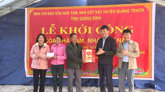 Những hình ảnh đẹp trong hành trình xóa nhà tạm, nhà dột nát ở Quảng Bình- Ảnh 1. Những hình ảnh đẹp trong hành trình xóa nhà tạm, nhà dột nát ở Quảng Bình- Ảnh 1.
