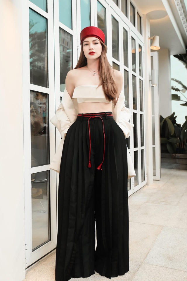 ho-ngoc-ha00009-1747451138443685757843.jpg