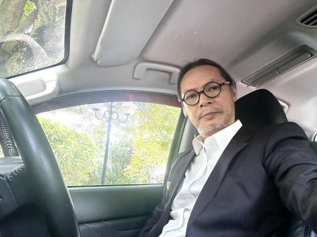 Nam NSND quê Hải Phòng nổi tiếng thập niên 90 nhờ phimp 'Mẹ chồng tôi' giờ ra sao ở tuổi ngoài U70? - Ảnh 7. Nam NSND quê Hải Phòng nổi tiếng thập niên 90 nhờ phimp 'Mẹ chồng tôi' giờ ra sao ở tuổi ngoài U70? - Ảnh 7.