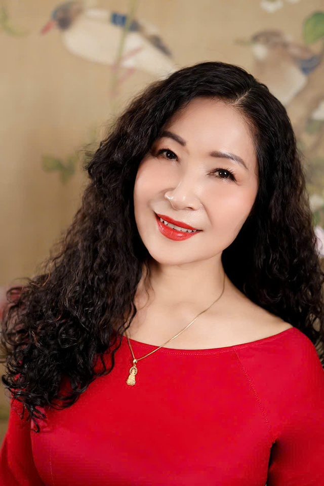 Nữ NSND quê Hải Phòng nổi tiếng thập niên 90 với ca khúc 'Tình ca Tây Bắc' giờ ra sao ở tuổi U70?- Ảnh 7. Nữ NSND quê Hải Phòng nổi tiếng thập niên 90 với ca khúc 'Tình ca Tây Bắc' giờ ra sao ở tuổi U70?- Ảnh 7.