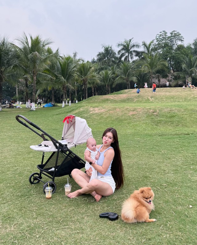Mai Ngọc, Nhật Kim Anh, Yến Xuân khoe dáng thon gọn sau sinh, nhưng Diễm My mới thực sự gây ngỡ ngàng- Ảnh 3. Mai Ngọc, Nhật Kim Anh, Yến Xuân khoe dáng thon gọn sau sinh, nhưng Diễm My mới thực sự gây ngỡ ngàng- Ảnh 3.