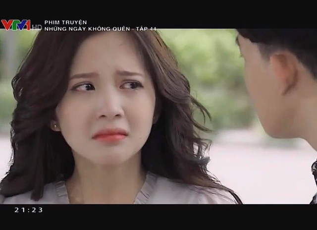 Nhan sắc nữ diễn viên 28 tuổi xinh như lớp 10 đang gây tranh cãi trong phim "Cha tôi, người ở lại"- Ảnh 4. Nhan sắc nữ diễn viên 28 tuổi xinh như lớp 10 đang gây tranh cãi trong phim "Cha tôi, người ở lại"- Ảnh 4.