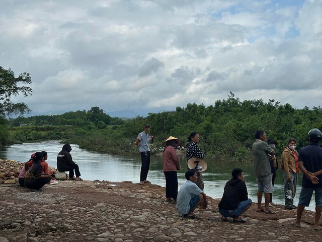 duoi-nuoc-qn9-17478817364211996216788.jpg