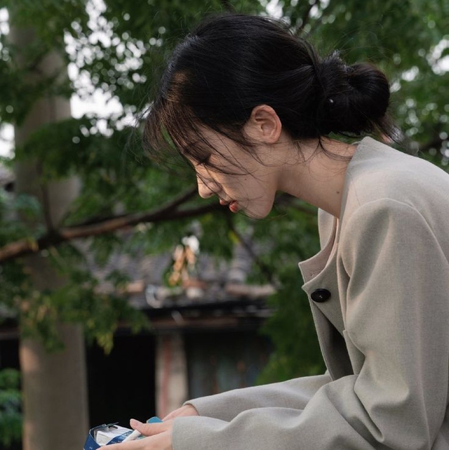 Tình cờ đọc được tin nhắn của chồng với tình cũ: "Nếu không phải vì cô ấy có bầu, anh đã chẳng phụ lòng em" - Ảnh 2. Tình cờ đọc được tin nhắn của chồng với tình cũ: "Nếu không phải vì cô ấy có bầu, anh đã chẳng phụ lòng em" - Ảnh 2.
