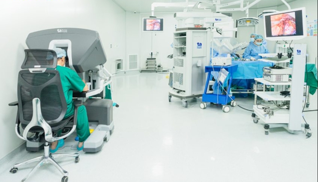 Người phụ nữ 46 tuổi ở TP HCM loại bỏ nguy cơ ung thư thận sớm từ 1 việc rất nhiều người Việt bỏ qua- Ảnh 2. Người phụ nữ 46 tuổi ở TP HCM loại bỏ nguy cơ ung thư thận sớm từ 1 việc rất nhiều người Việt bỏ qua- Ảnh 2.