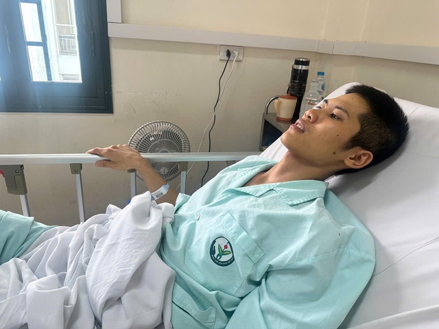 MS 1008: Chàng trai 22 tuổi chống chọi với bệnh hiểm nghèo, gia đình kiệt quệ kinh tế cần sự giúp đỡ - Ảnh 2. MS 1008: Chàng trai 22 tuổi chống chọi với bệnh hiểm nghèo, gia đình kiệt quệ kinh tế cần sự giúp đỡ - Ảnh 2.