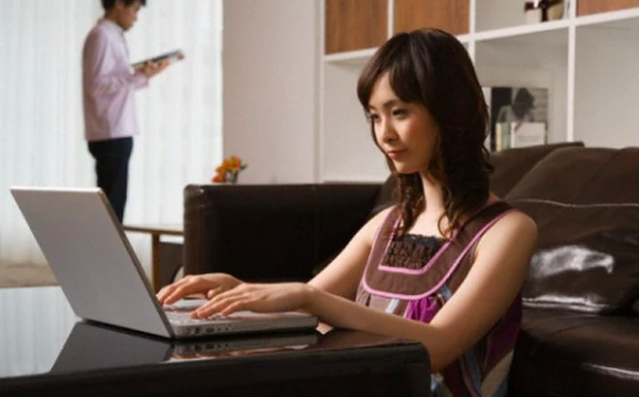 Vợ tôi có thể không tìm thấy ví, không tìm thấy chìa khóa nhưng 1 ngày chồng làm gì đều biết hết - Ảnh 2. Vợ tôi có thể không tìm thấy ví, không tìm thấy chìa khóa nhưng 1 ngày chồng làm gì đều biết hết - Ảnh 2.