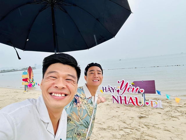 Nam diễn viên quê Quảng Trị vào vai 'xưa nay hiếm' trong phim 'Cha tôi, người ở lại', cứ xuất hiện là khán giả bật cười- Ảnh 9. Nam diễn viên quê Quảng Trị vào vai 'xưa nay hiếm' trong phim 'Cha tôi, người ở lại', cứ xuất hiện là khán giả bật cười- Ảnh 9.