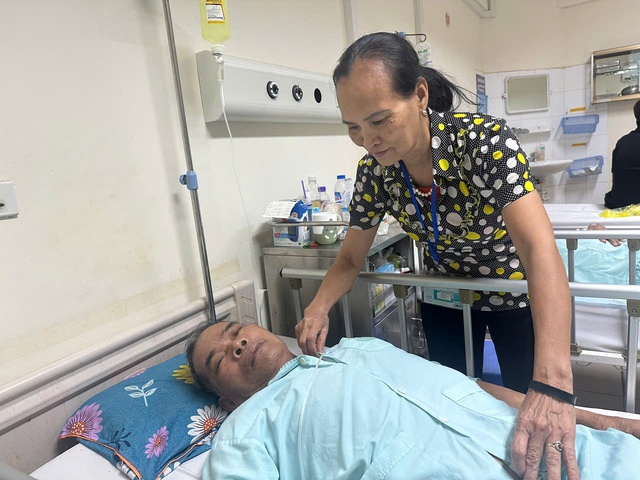 MS 1009: Xót xa gia cảnh của người lính mang trong mình chất độc da cam với cuộc chiến giành lại sự sống nơi giường bệnh - Ảnh 3.