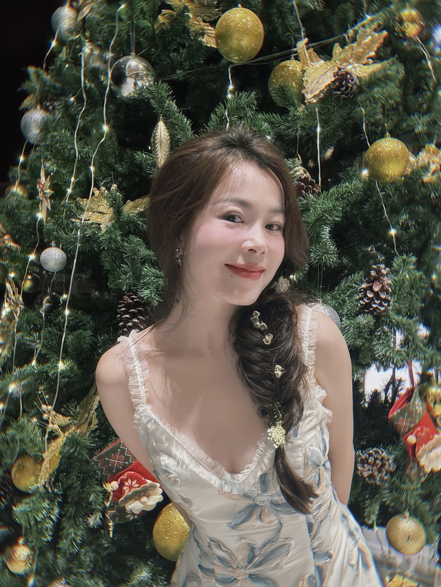 thuy-dung-nhac-phap00000-1748399136699813382730.jpg