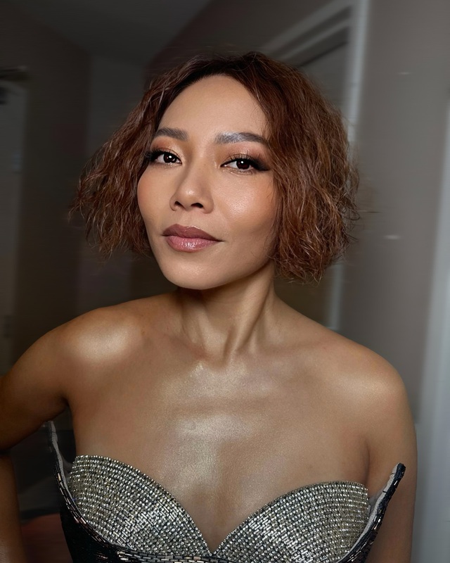 Diva Hà Trần: 'Tôi thích Hoàng Thùy Linh!'- Ảnh 2. Diva Hà Trần: 'Tôi thích Hoàng Thùy Linh!'- Ảnh 2.
