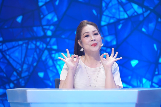 NSND quê Bắc Ninh ở tuổi U60 vẫn trẻ đẹp ngỡ ngàng nhờ giảm cân khoa học- Ảnh 8.