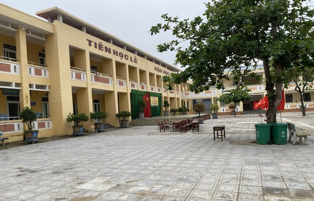 Thanh Hóa: Lùm xùm thu, chi hàng trăm triệu đồng tại trường tiểu học gây xôn xao mạng xã hội- Ảnh 2. Thanh Hóa: Lùm xùm thu, chi hàng trăm triệu đồng tại trường tiểu học gây xôn xao mạng xã hội- Ảnh 2.
