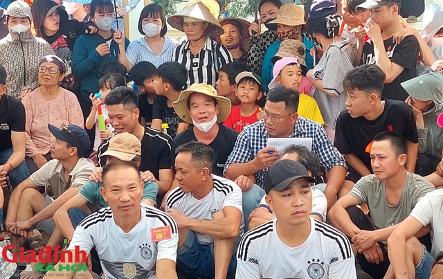 Rền vang pháo đất Hồng Châu- Ảnh 9. Rền vang pháo đất Hồng Châu- Ảnh 9.