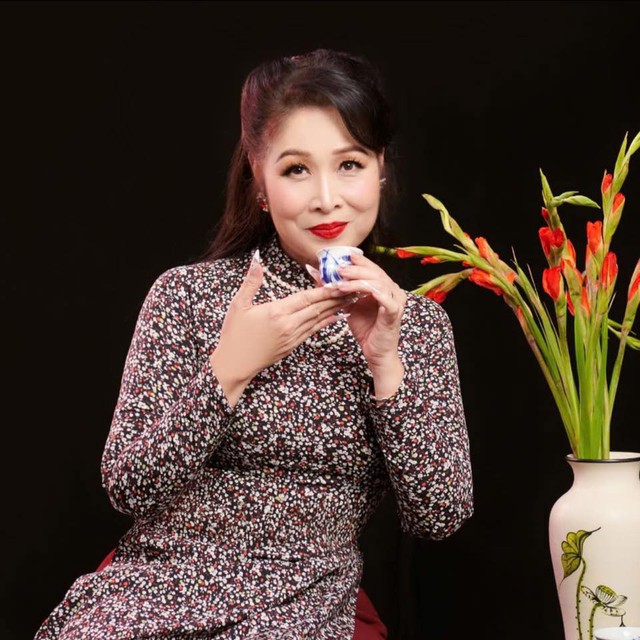 Hồng Vân - Ảnh 15. Hồng Vân - Ảnh 15.