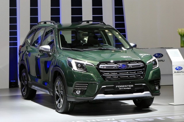 Xe gầm cao SUV giảm sốc tới cả trăm triệu đồng, rẻ không tưởng, Honda CR-V, Mazda CX-5 giá cực dễ mua - Ảnh 2. Xe gầm cao SUV giảm sốc tới cả trăm triệu đồng, rẻ không tưởng, Honda CR-V, Mazda CX-5 giá cực dễ mua - Ảnh 2.