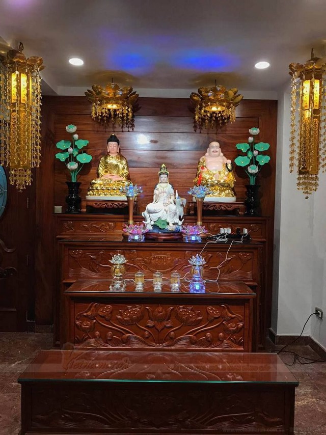 Những lưu ý khi bài trí bàn thờ Phật- Ảnh 4. Những lưu ý khi bài trí bàn thờ Phật- Ảnh 4.