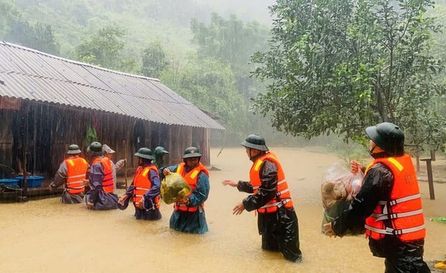 Tin sáng 11/6: Áp thấp nhiệt đới khả năng mạnh thành bão; Điều kiện để người không có lương hưu được hưởng trợ cấp từ 1/7- Ảnh 5. Tin sáng 11/6: Áp thấp nhiệt đới khả năng mạnh thành bão; Điều kiện để người không có lương hưu được hưởng trợ cấp từ 1/7- Ảnh 5.