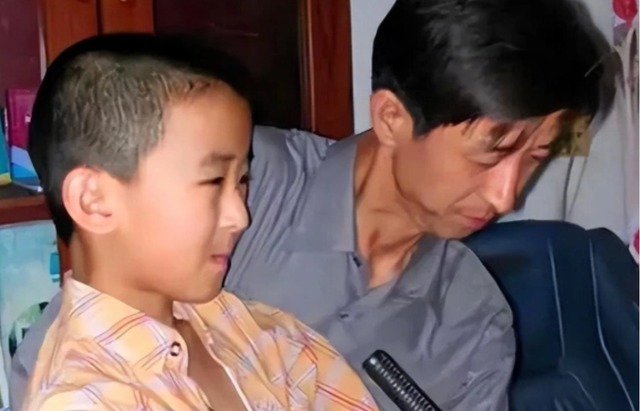 Cha mẹ biến con thành thần đồng: 20 năm sau nhận lại bi kịch không ai muốn đối mặt- Ảnh 2. Cha mẹ biến con thành thần đồng: 20 năm sau nhận lại bi kịch không ai muốn đối mặt- Ảnh 2.