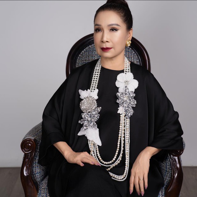 Nữ NSND được MC Nguyên Khang gọi là mỹ nhân sân khấu kịch, hiện tại ở tuổi xế chiều có sắc vóc ra sao?- Ảnh 2. Nữ NSND được MC Nguyên Khang gọi là mỹ nhân sân khấu kịch, hiện tại ở tuổi xế chiều có sắc vóc ra sao?- Ảnh 2.